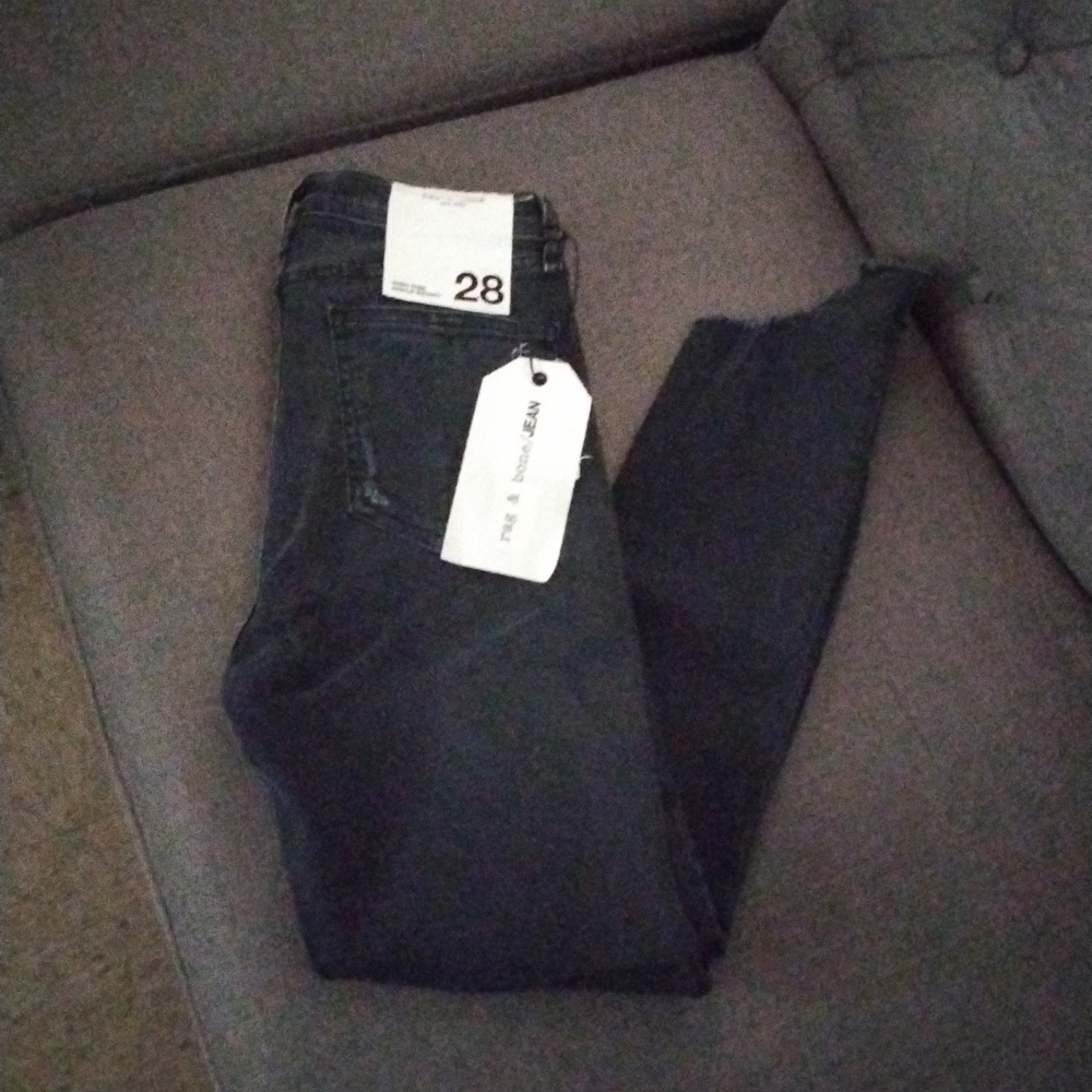 NWT, rag & bone high ris3 ankle skinny Jean  size 28